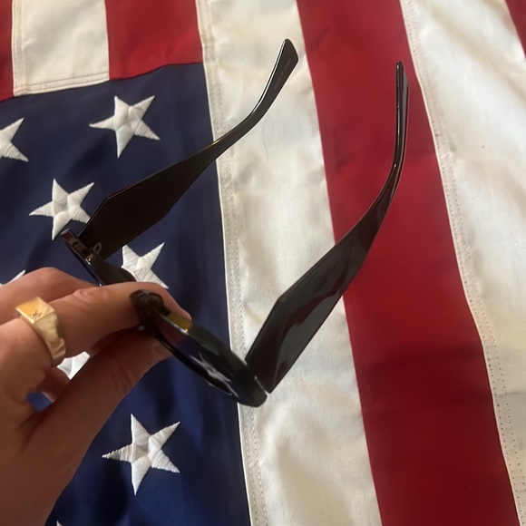 Sunglasses - Picture 11 of 14